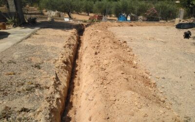 Excavaciones de Zanjas para Canalizaciones en el Sector Agrario y de la Jardinería con Jesús Úbeda